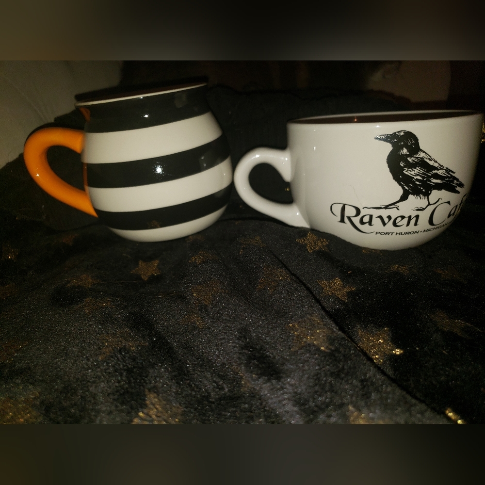 🔥Going Away 10/30🔥 Mugs